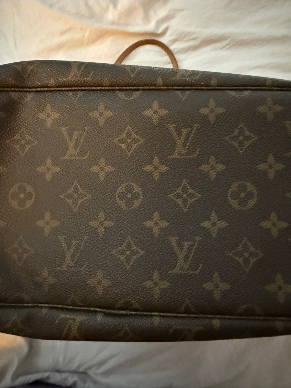 Louis Vuitton Monogram Canvas Brown Tote with Vachetta Trim - Picture 10 of 14